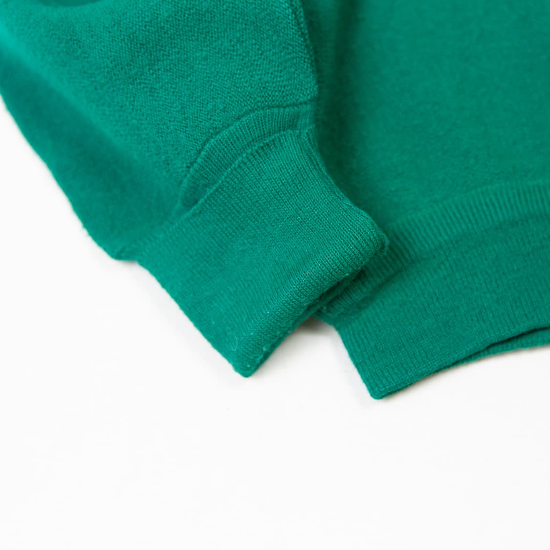 80s IZOD 라코스테 아크릴 V넥 니트 딥 그린 상품이미지3