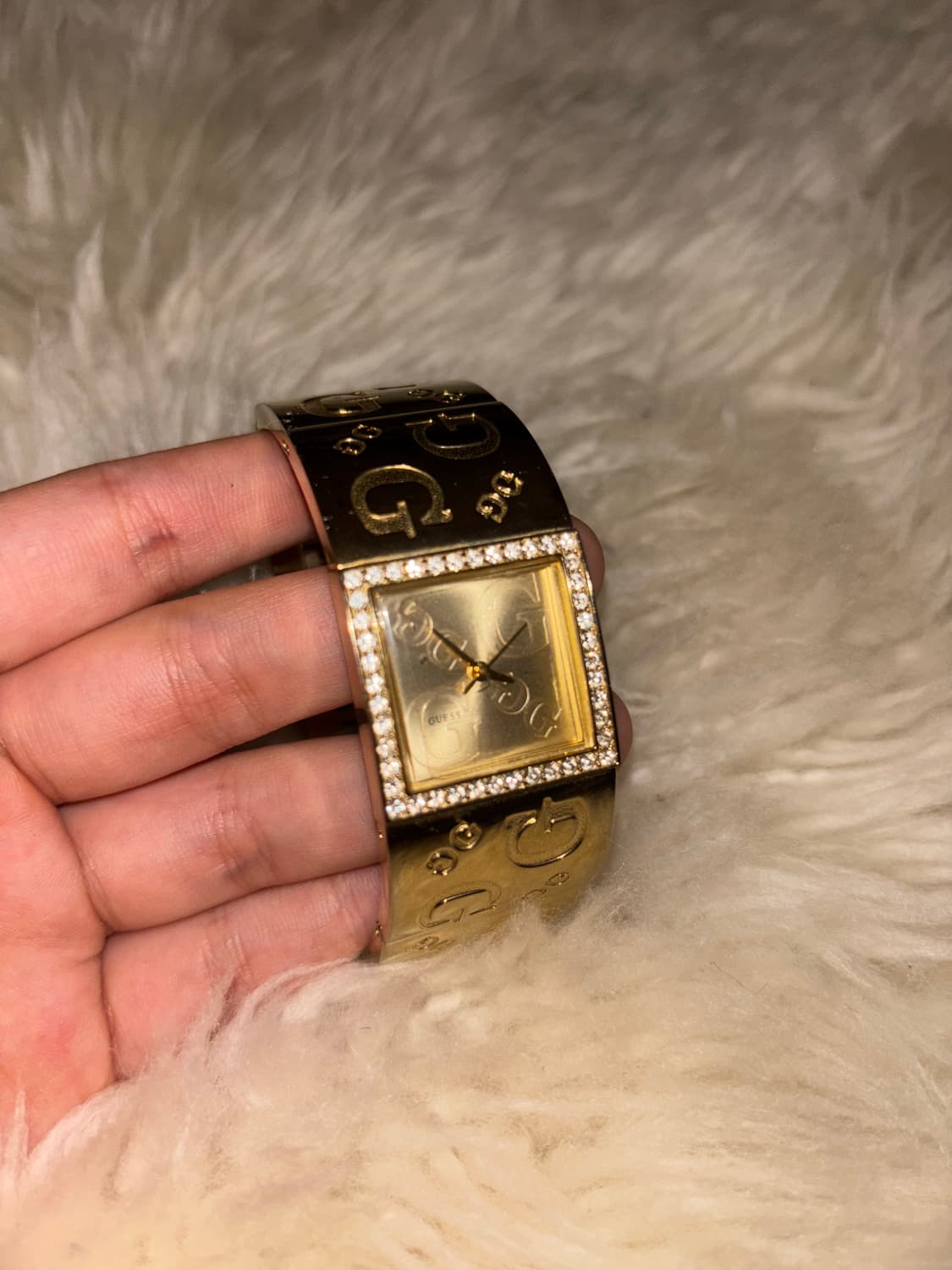 🚨연말세일🚨Guess vintage bangle watch 상품이미지1