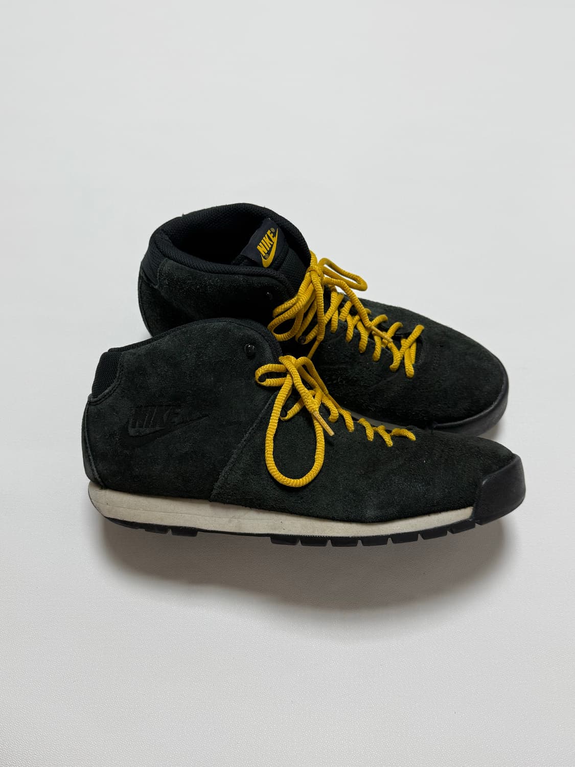 나이키 acg  에어 마그마 빈티지 스니커즈 290 상품이미지2