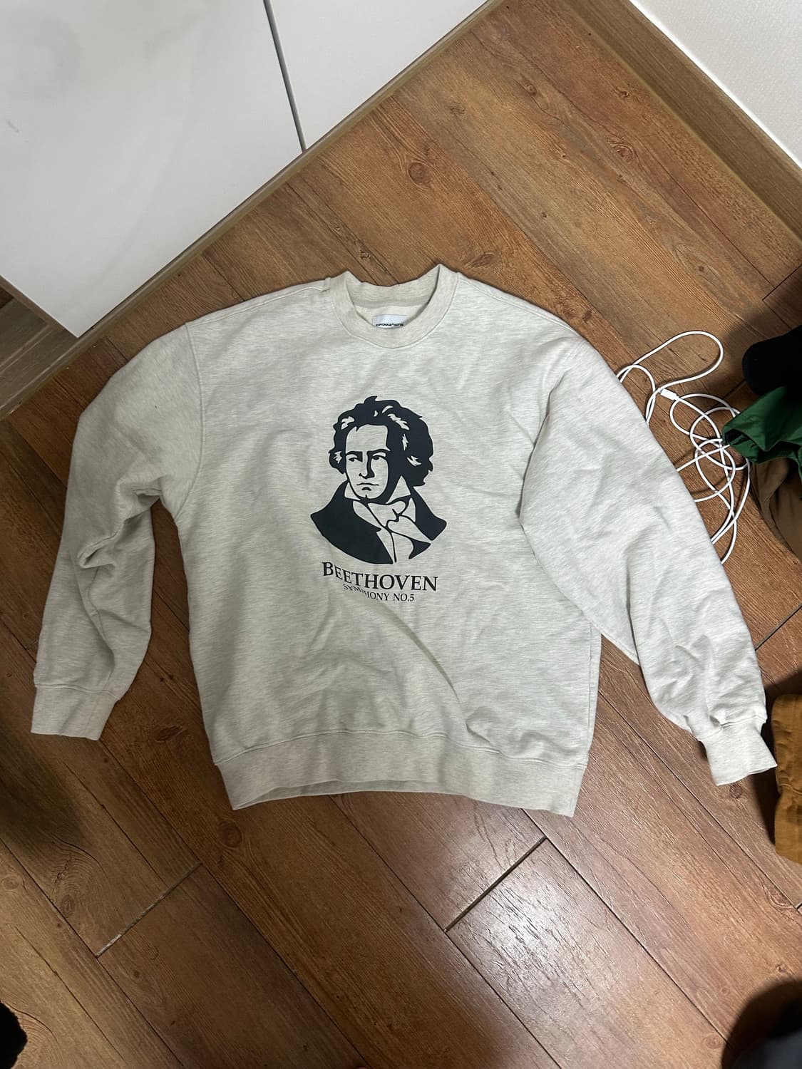 에스피오나지 베토벤 맨투맨 상품이미지1