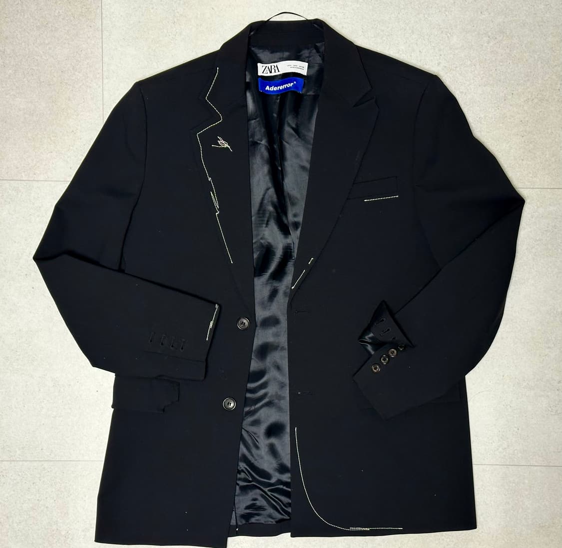 자더에러 자라 x 아더에러 스티치 오버사이즈 블레이저 블랙 상품이미지4