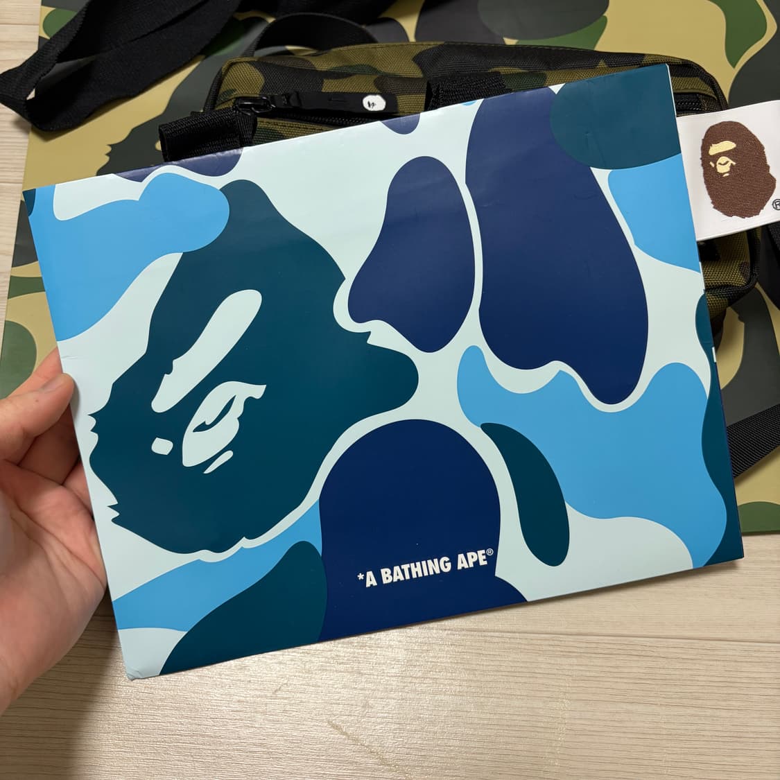 정품 베이프 숄더백 상품이미지8