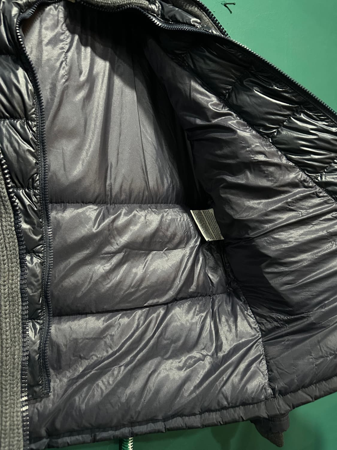 몽클레어 카누트2 중지퍼패딩 3사이즈 100 상품이미지7