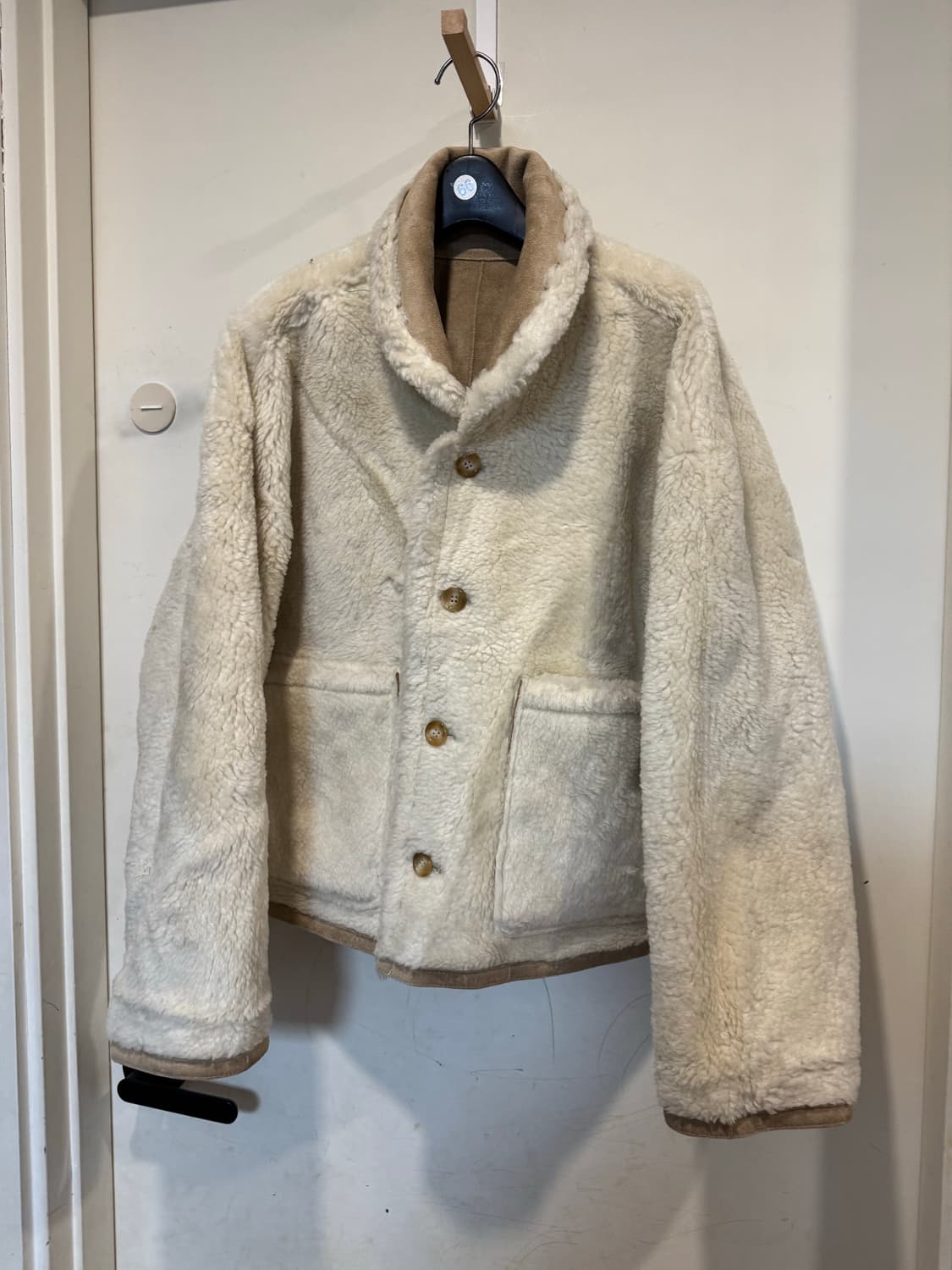 Vinmute 빈뮤트 양면 무스탕 상품이미지8