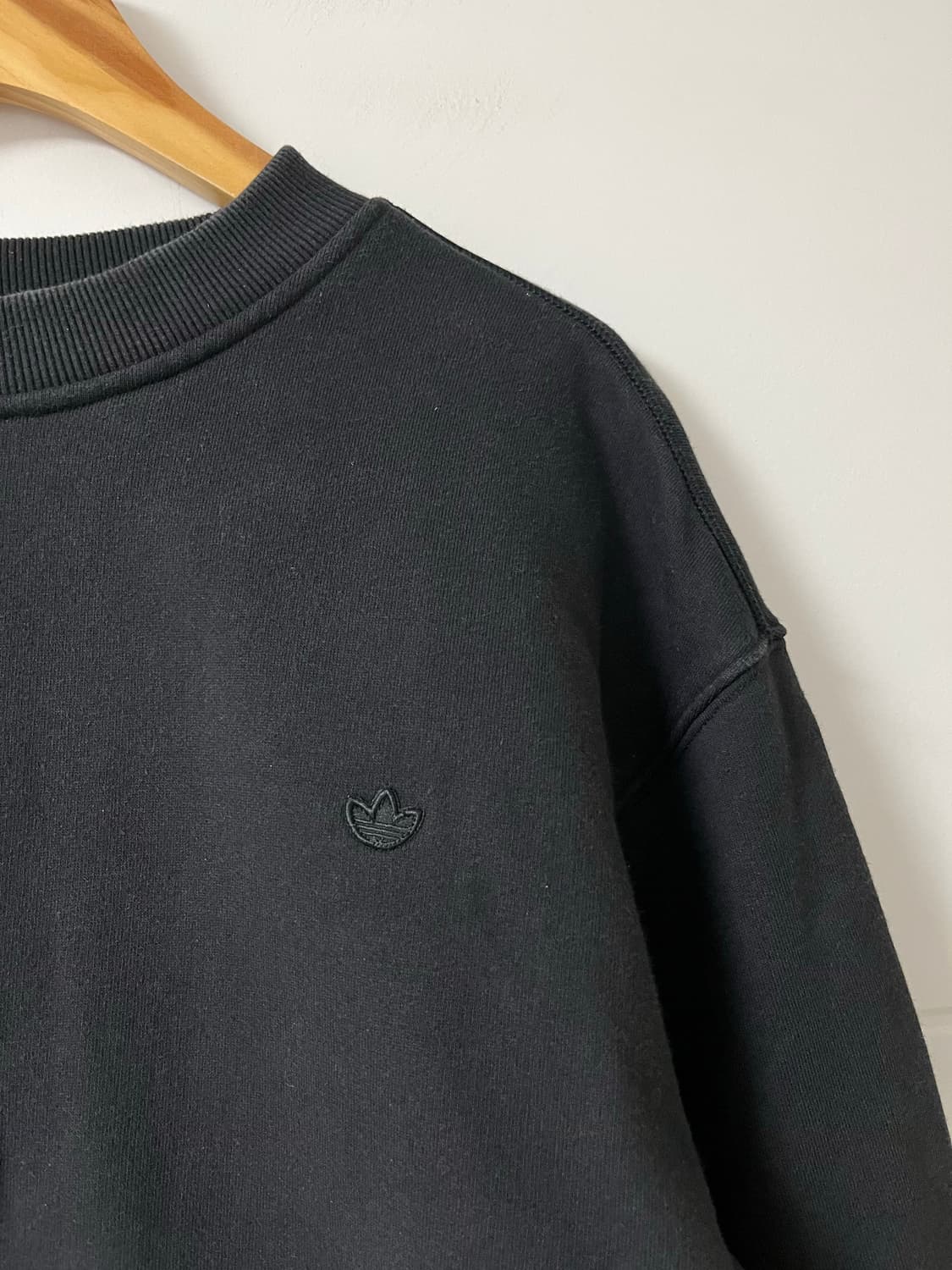 아디다스 맨투맨 상품이미지3