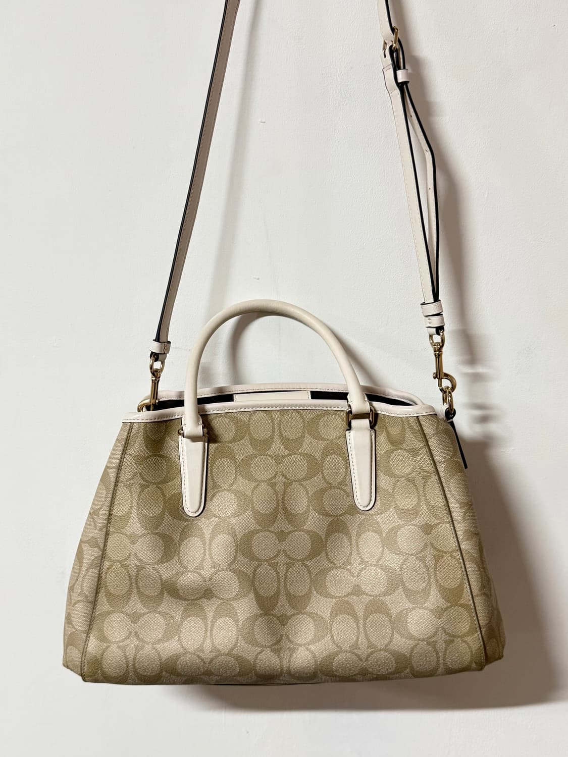 COACH 코치 미디엄 사첼백 상품이미지3