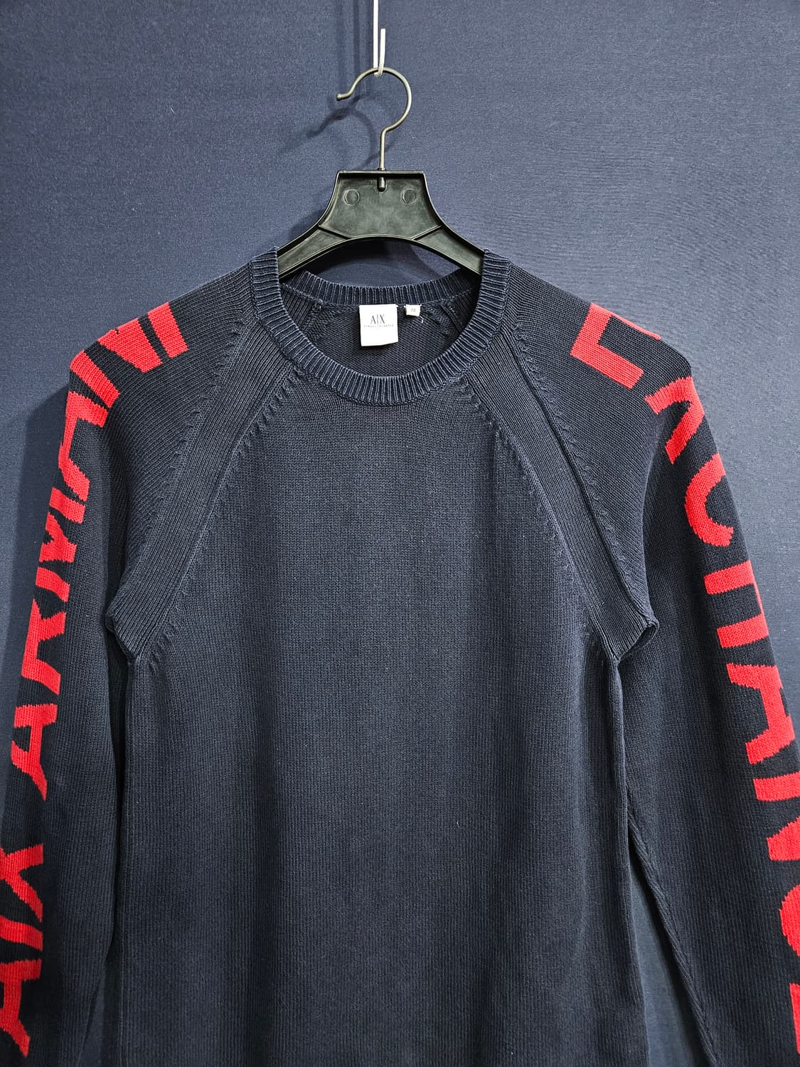 아르마니 익스체인지 프린팅 네이비 남성 슬림핏 95 빈티지 니트 상품이미지7