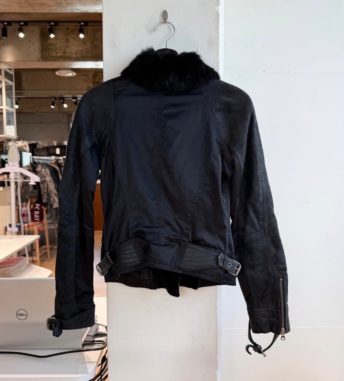 아르마니 익스체인지 블랙 레더 퍼 바이커 자켓 상품이미지2