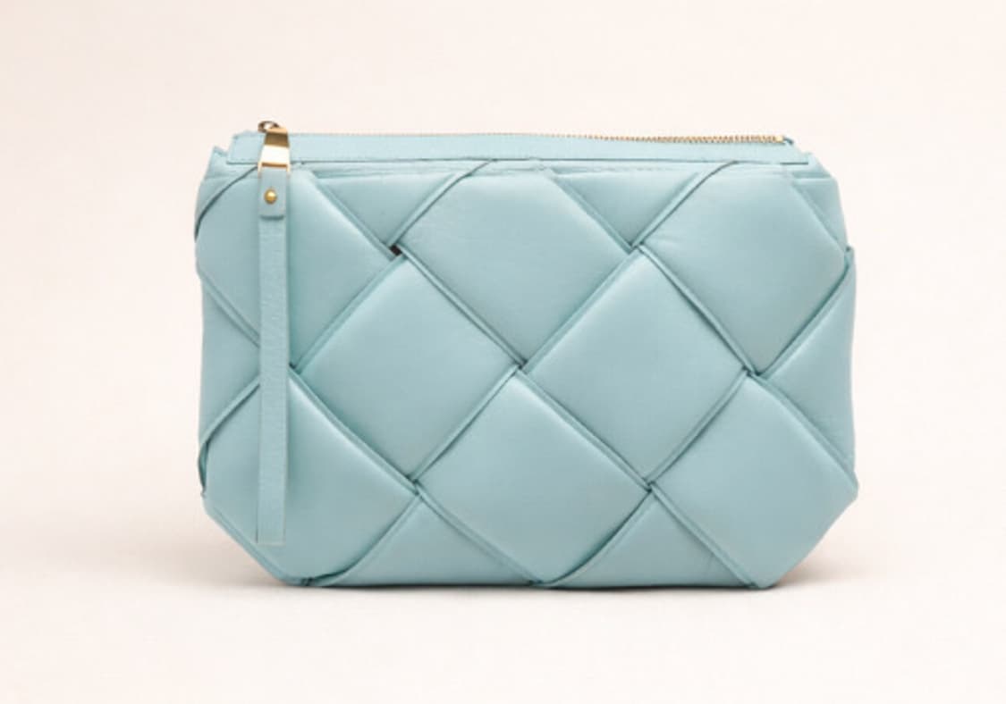 [A급] 보테가 베네타 패딩 카세트 인트레치아토 클러치백 판매합니다!!! 상품이미지2