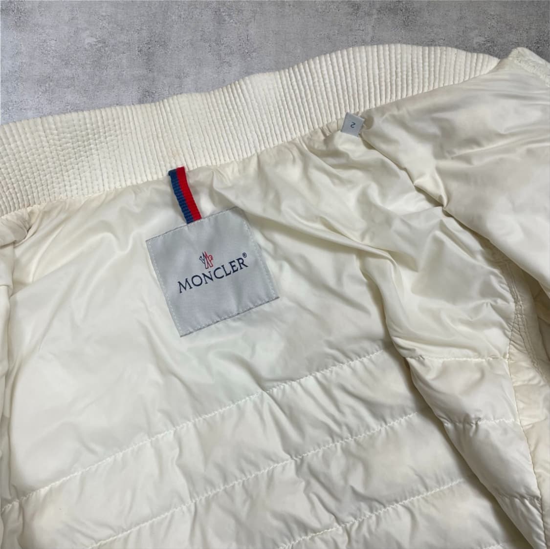 몽클레어 Moncler 아이보리 안데르센 경량 패딩 자켓 2 상품이미지4