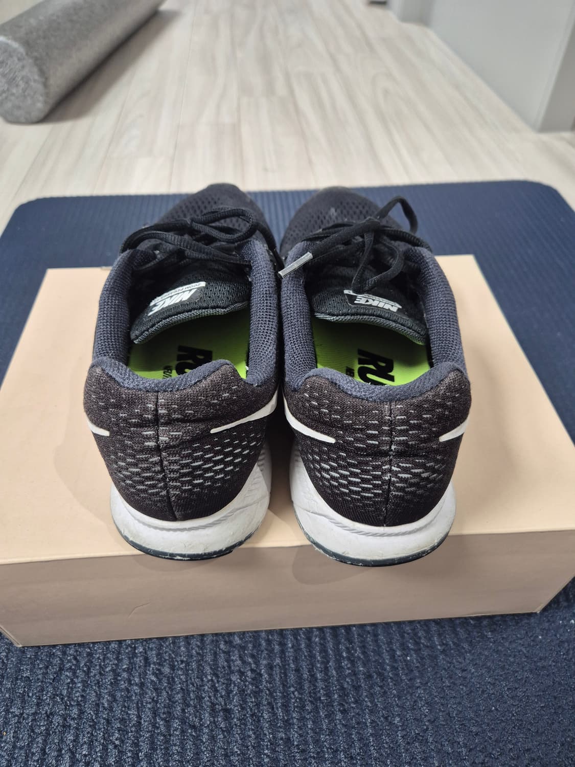 나이키 페가수스 33 러닝화 285 상품이미지4