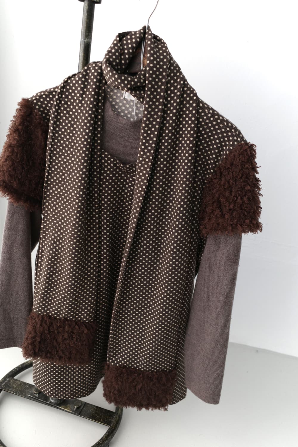 dot layerd long sleeve + dot muffler 상품이미지3