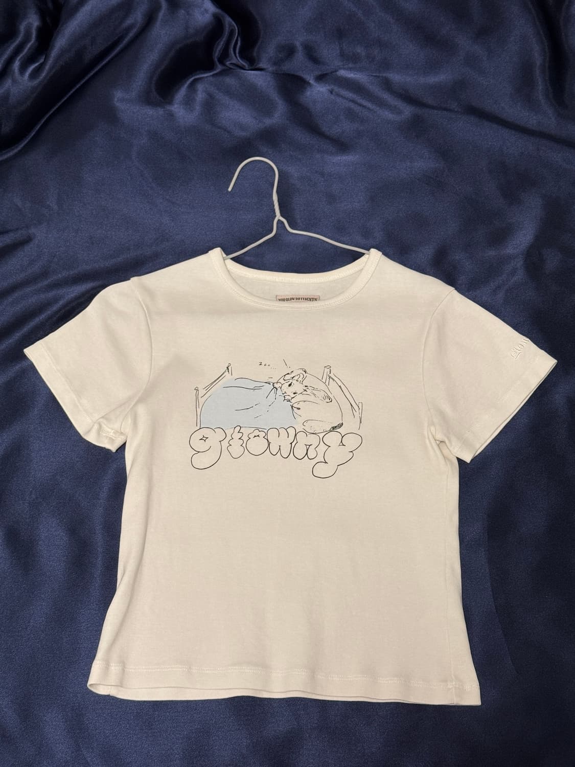 글로니 버니 티 GLOWNY BUNNY TEE 상품이미지3