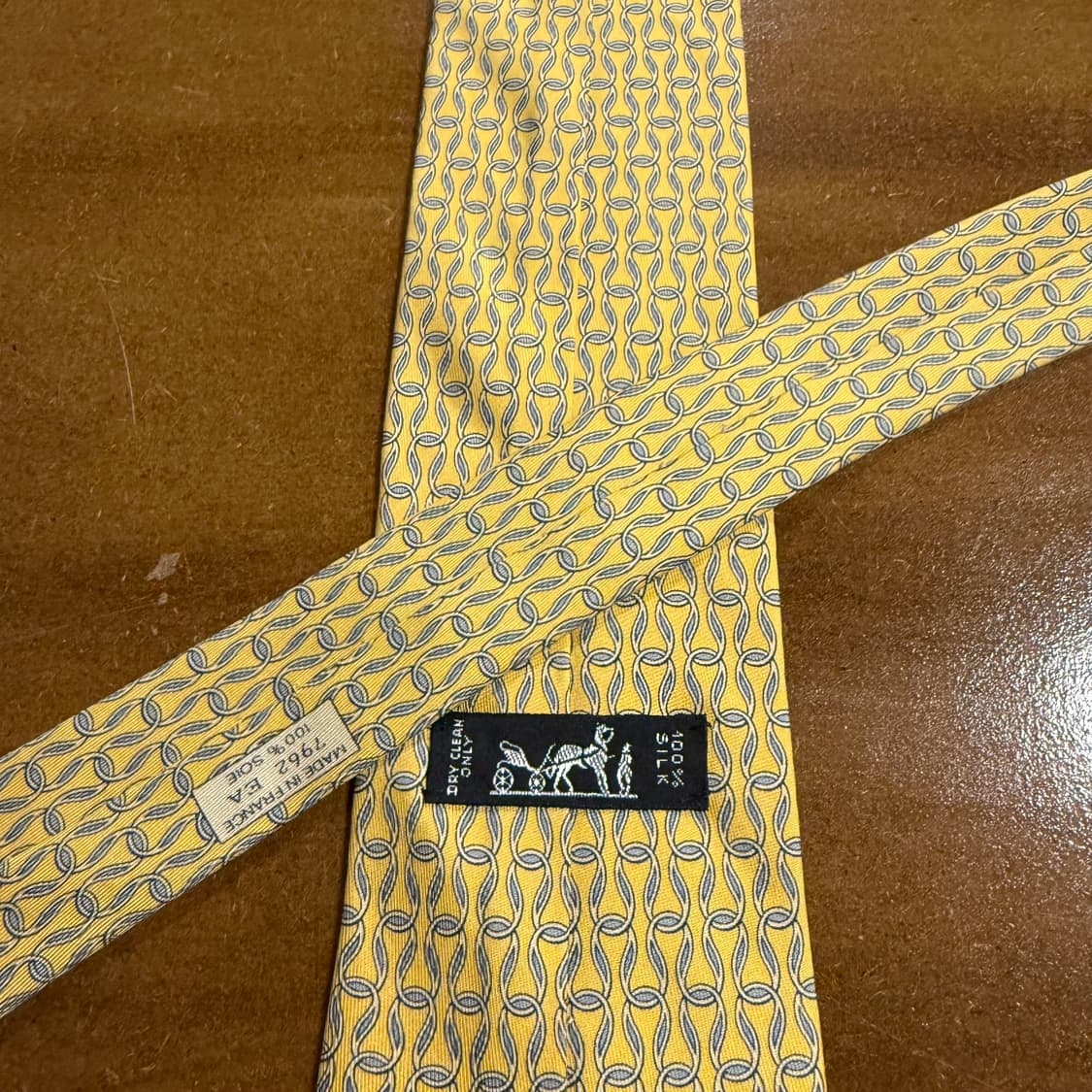 에르메스 HERMES 옐로우 체인 패턴 실크 넥타이 상품이미지2