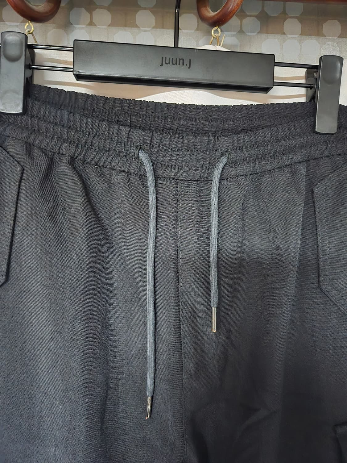 1회착용 / 준지(Juun.J) 코듀라 나일론 디테처블 와이드 카고 /  상품이미지2