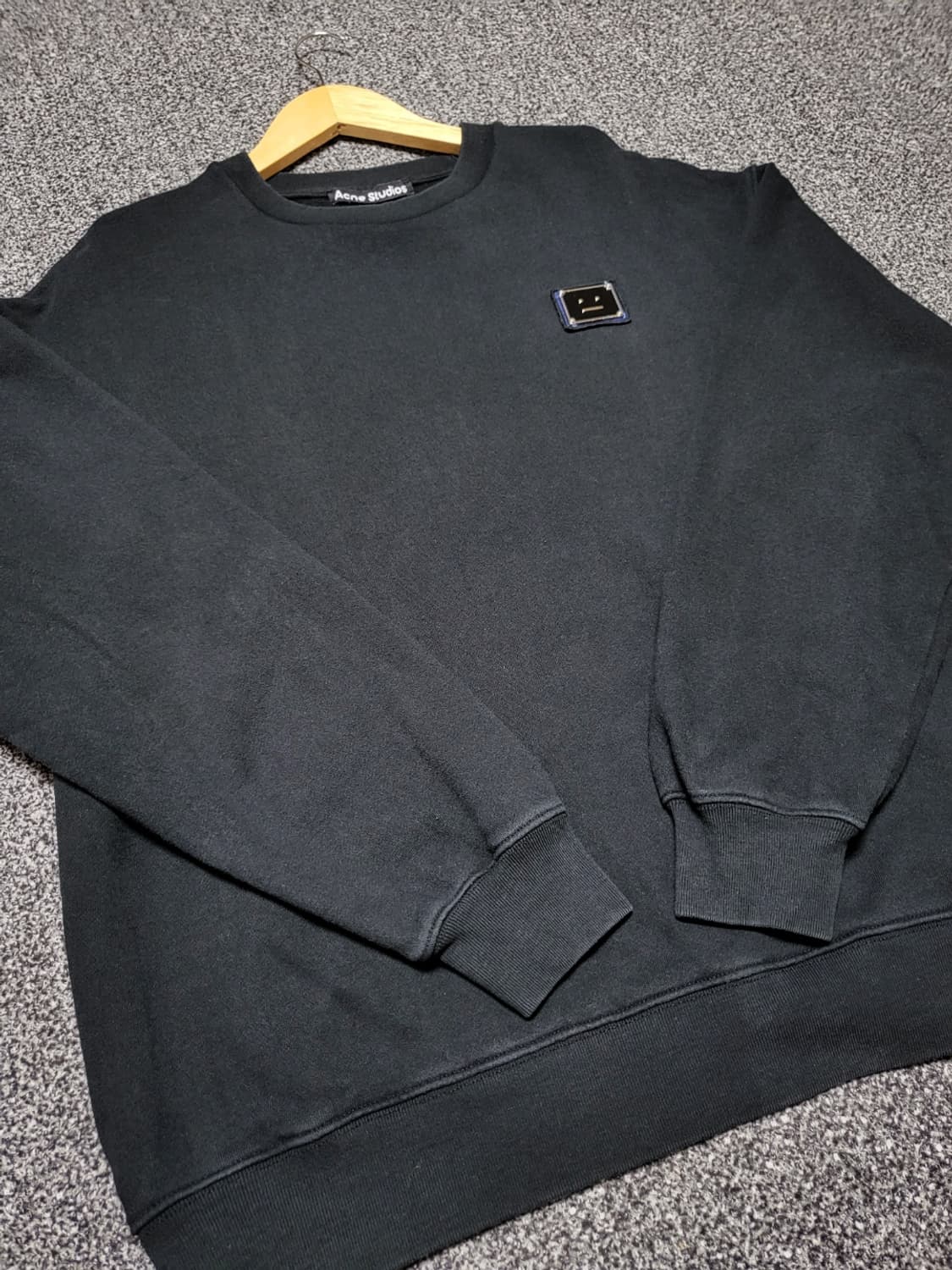 아크네스튜디오 아크네 메탈 맨투맨 상품이미지5