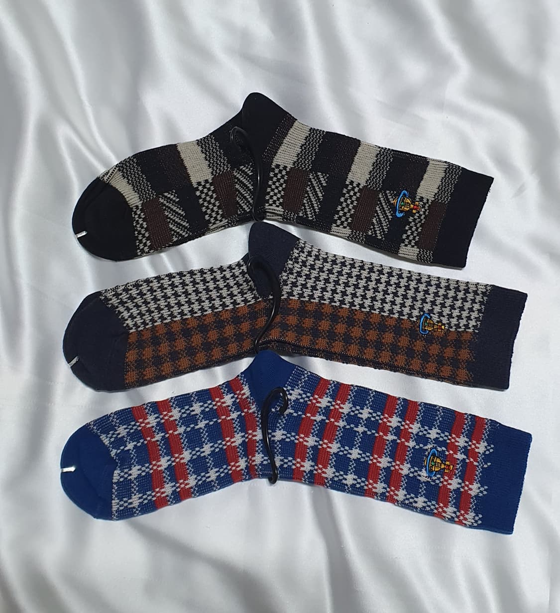 레드 블루 브라운 블랙 화이트 믹스 듀얼 체크 비비안웨스트우드 양말  상품이미지7