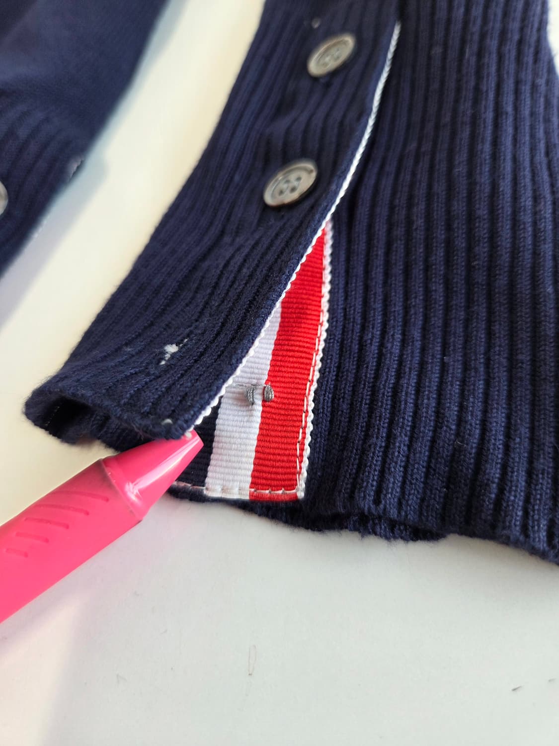 톰브라운 긴팔니트 네이비 상품이미지5