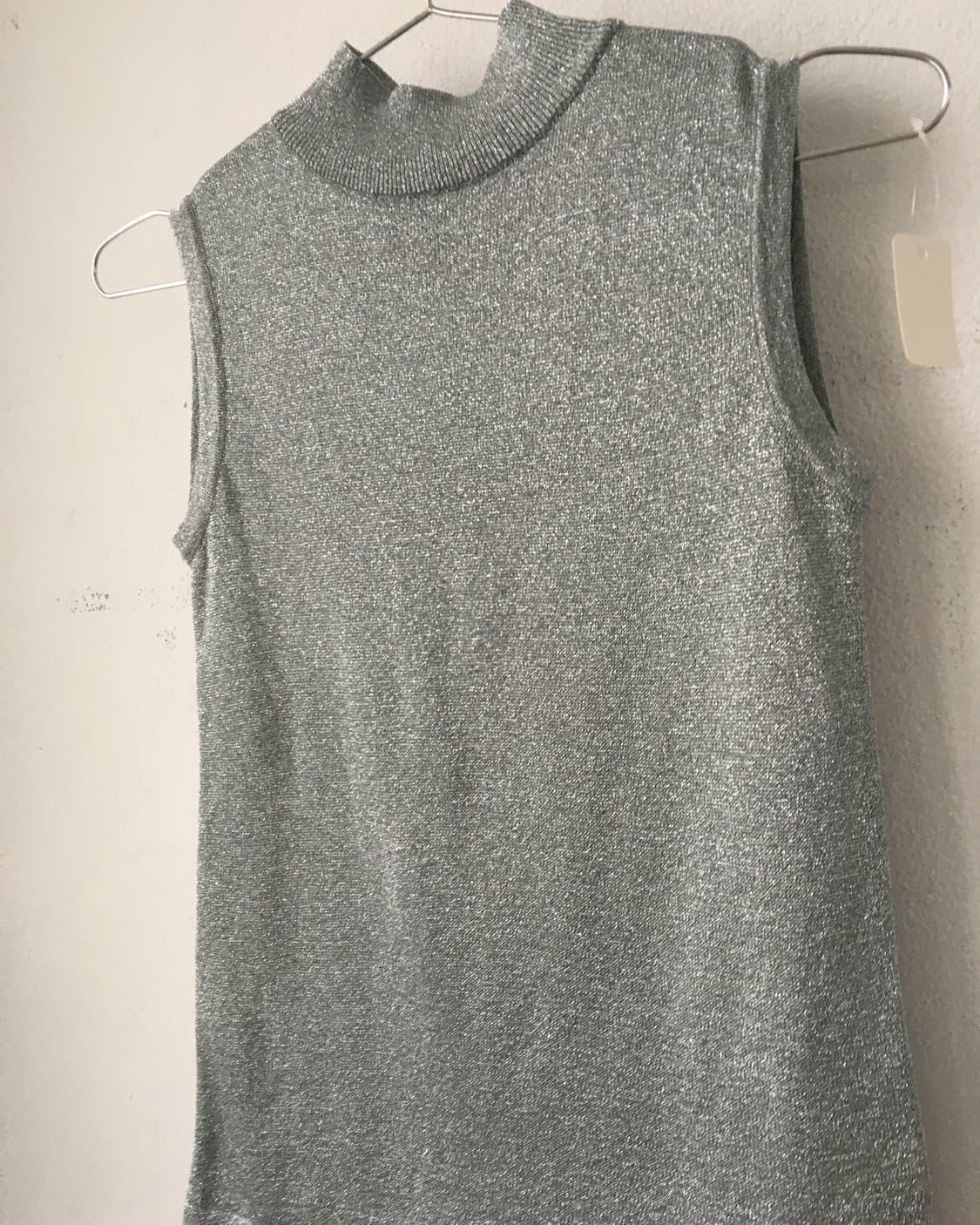 Glitter high neck kslleveless 상품이미지3