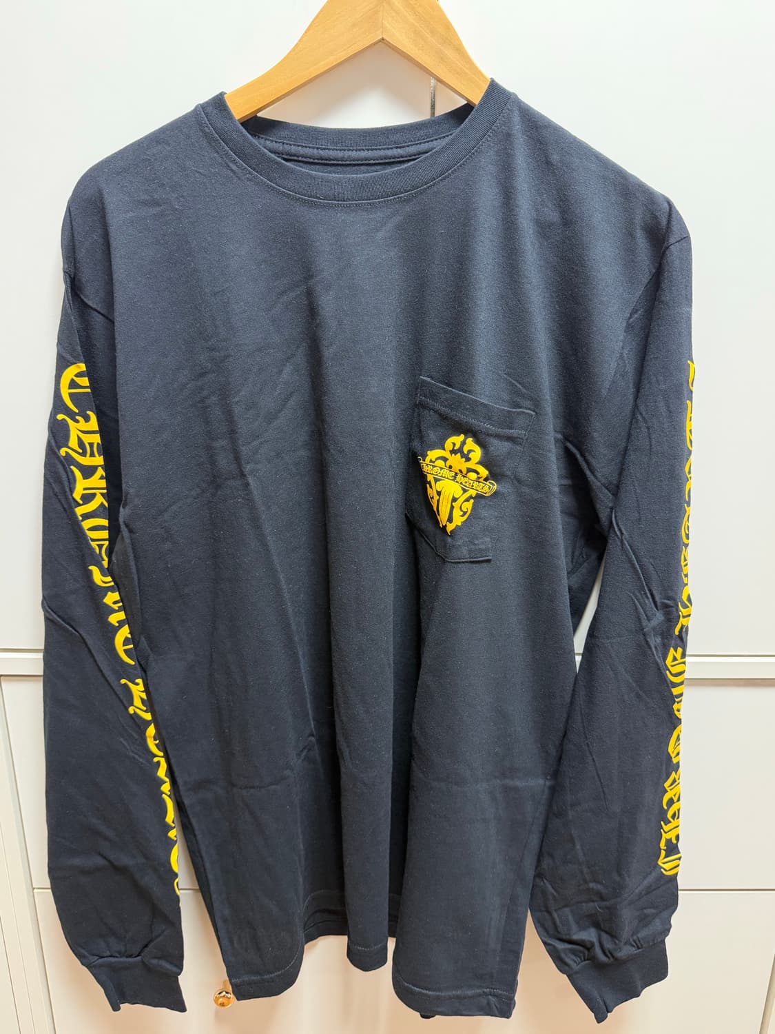 크롬하츠 옐로우 프린트 롱슬리브 티셔츠 새상품 XL 상품이미지1