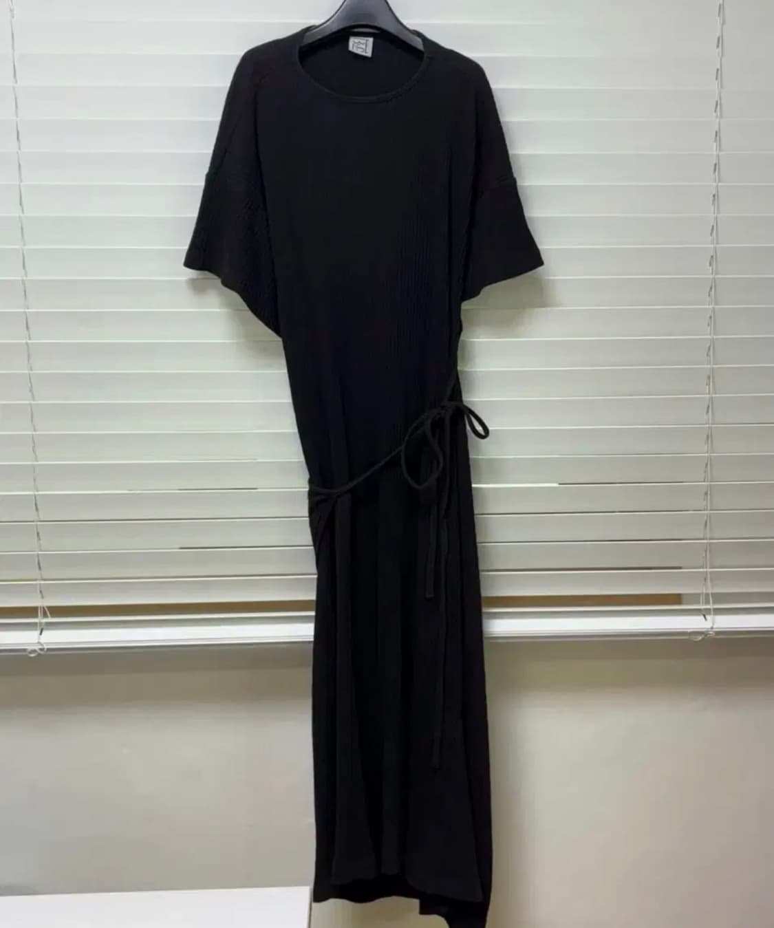 베이스레인지 Baserange Clair Dress  Black/S 상품이미지5