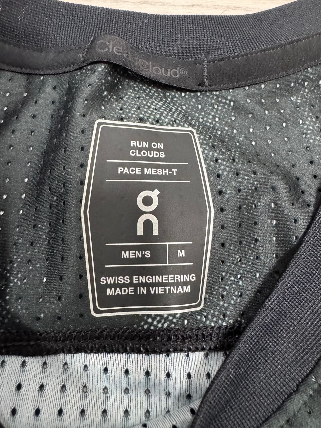 온러닝 페이스 메쉬 티 블랙 글레이셔 M 상품이미지5