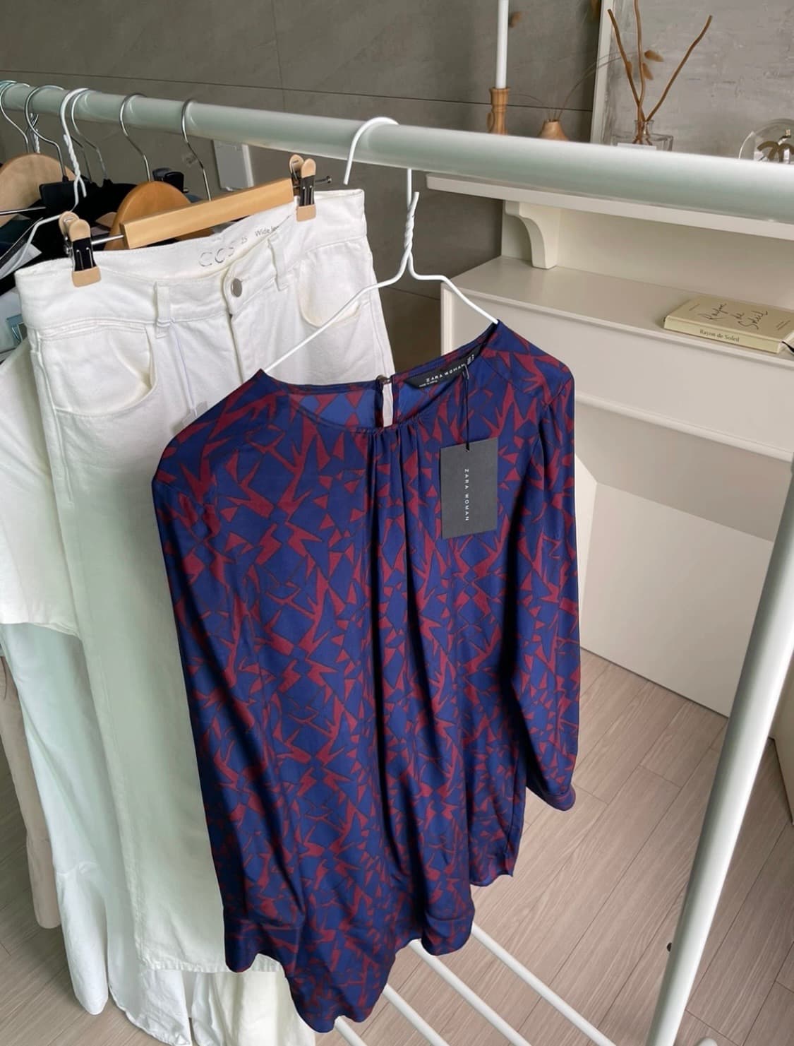 신품) 자라 우먼 실크 100% 패턴 원피스  상품이미지2