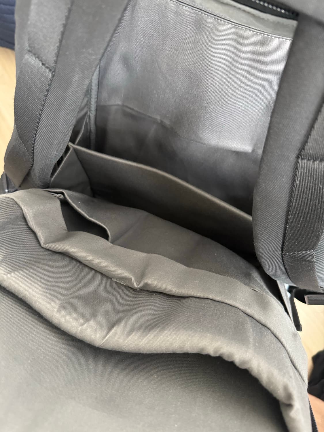 꼬떼씨엘 lsar large Rucksack black 판매 상품이미지5