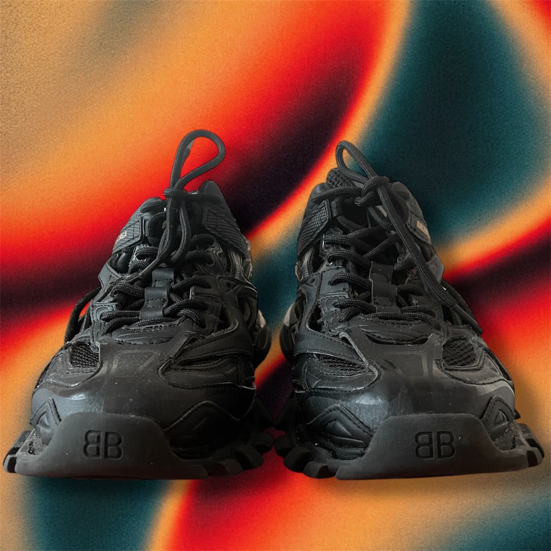 발렌시아가 트랙2 스니커즈 블랙 상품이미지3