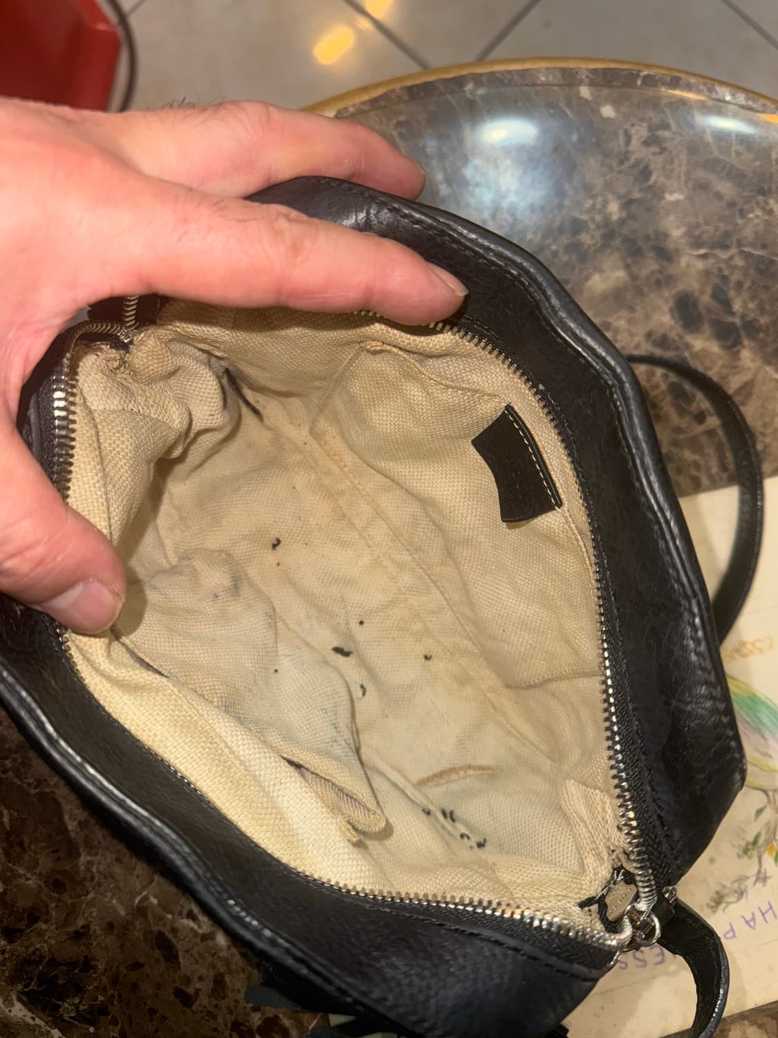 정품 구찌 스터드 디스코백 팝니다 상품이미지6