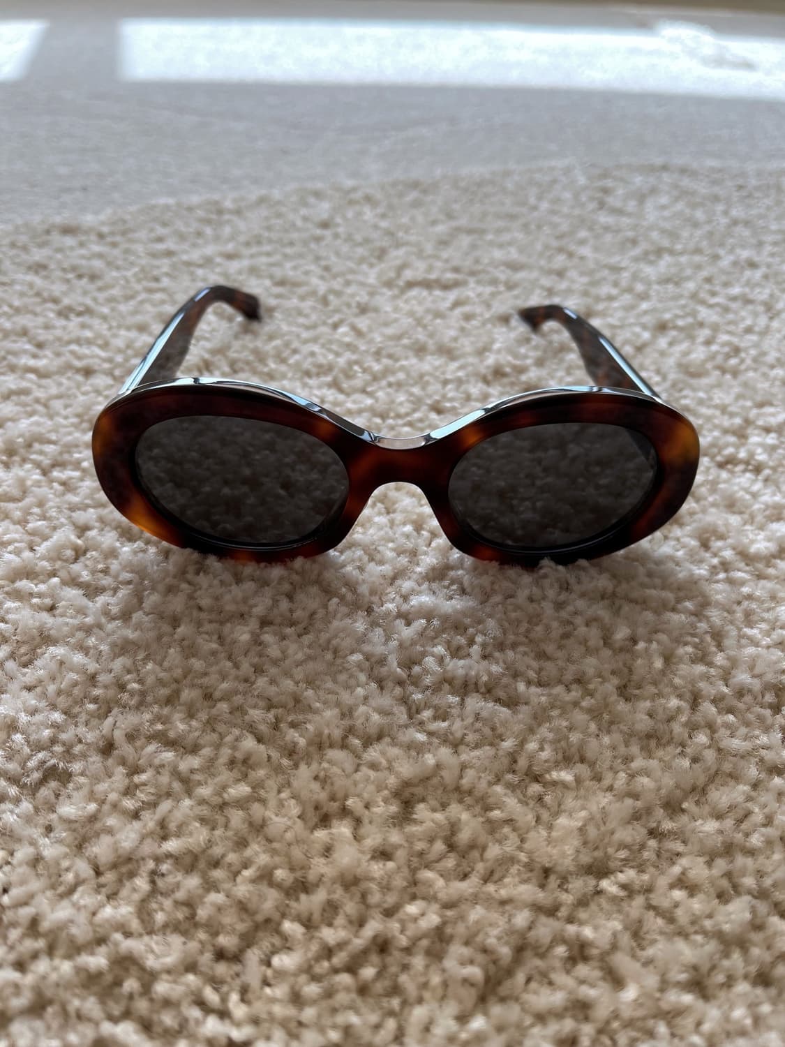 셀린느 Triomphe Oval Blonde Havana 상품이미지3