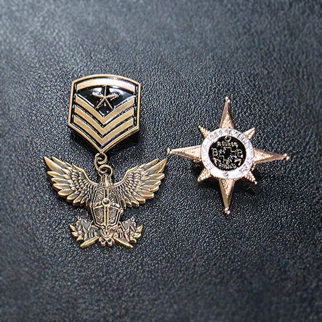 Aegis 브로치 남자 여자 엔틱 빈티지 명품 독수리 방패 상품이미지1