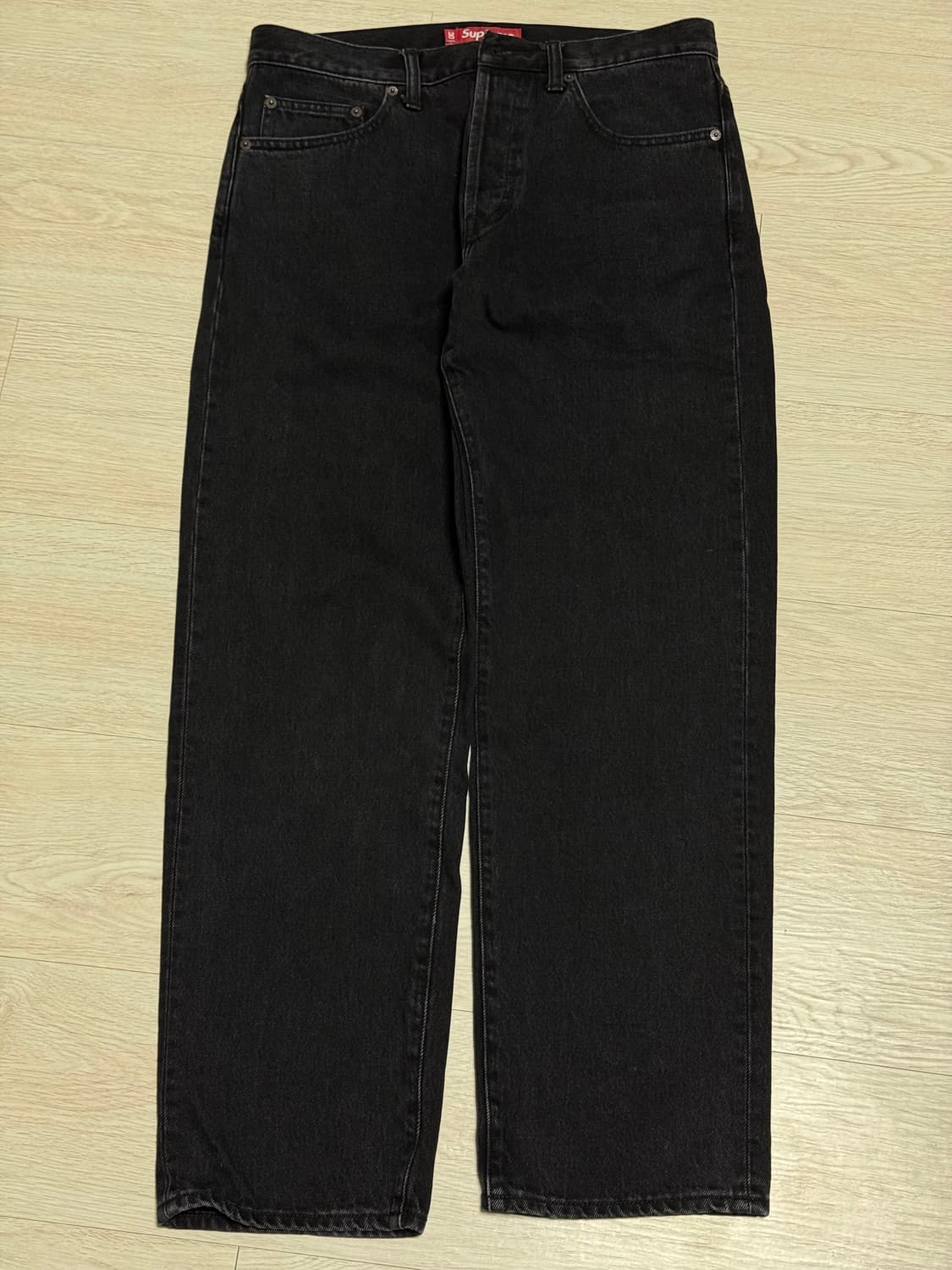 슈프림 레귤러진 블랙 30 상품이미지2