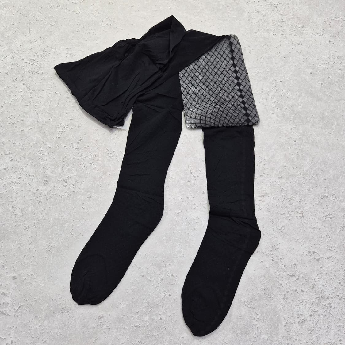 GUNZE 다이아 패턴 포인트 시스루 팬티스타킹 상품이미지1