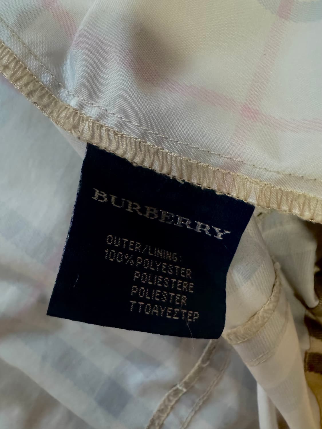 버버리 바람막이 상품이미지3