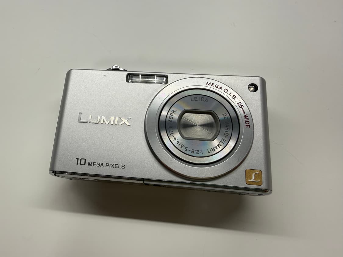 파나소닉 루믹스 DMC-FX35 실버 디카 상품이미지1