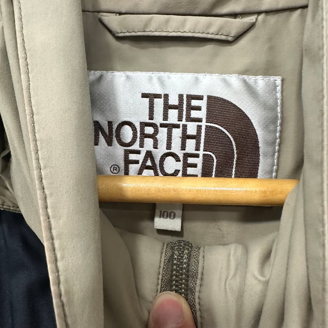 노스페이스 바람막이 상품이미지2