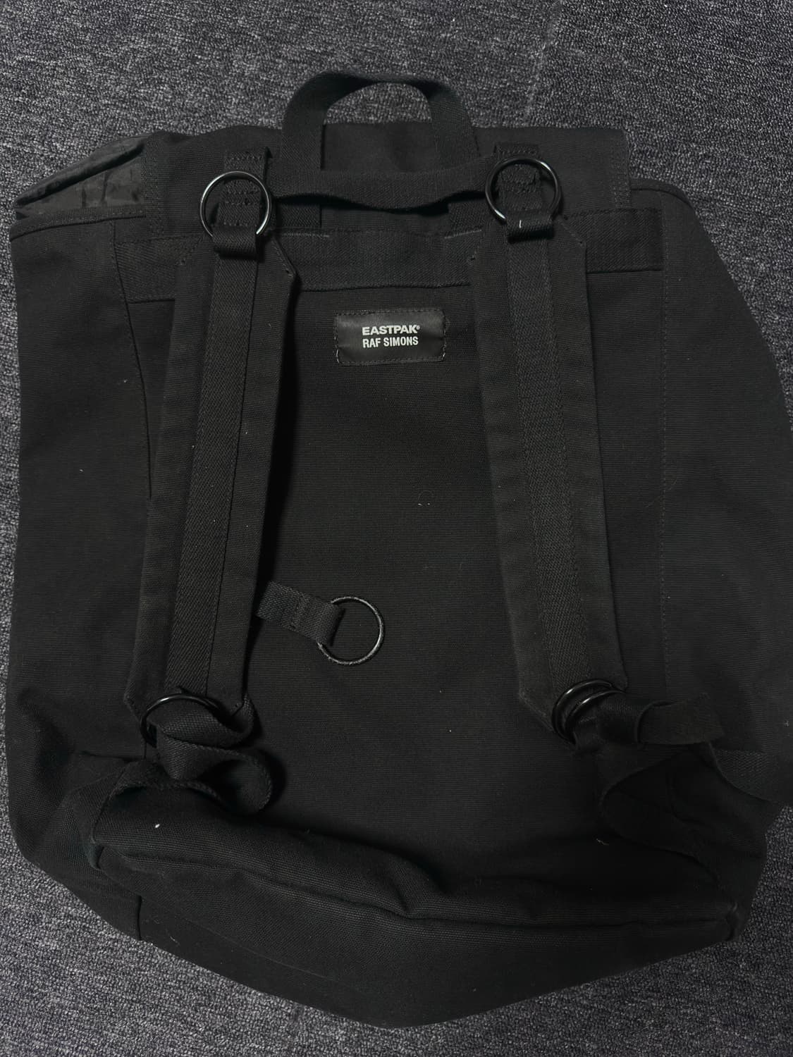 라프시몬스 이스트팩 탑로드 백 상품이미지2