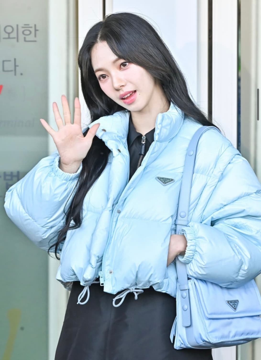프라다 숏패딩 상품이미지2