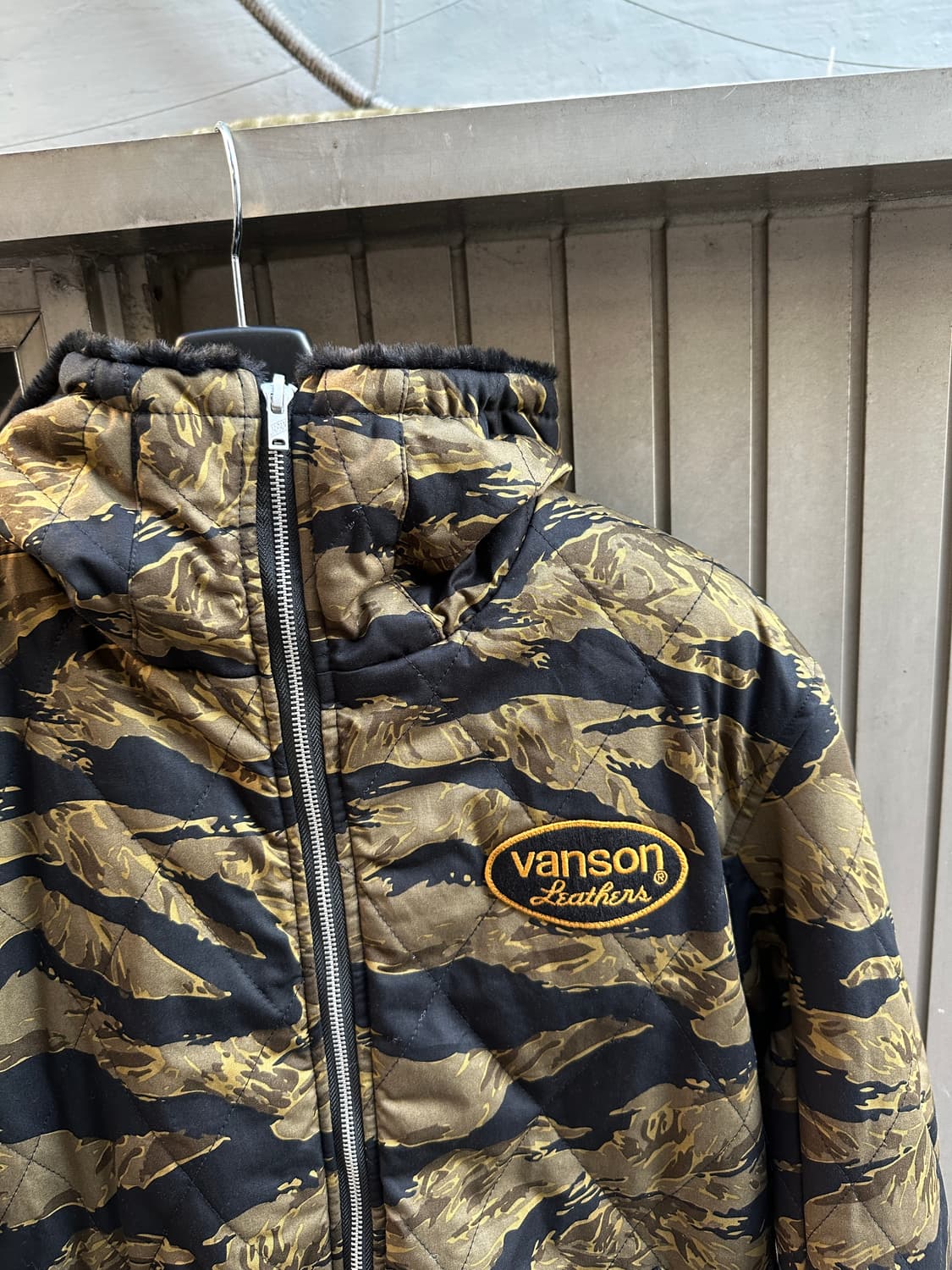 RARE VANSON reversible camo fur jacket 상품이미지7
