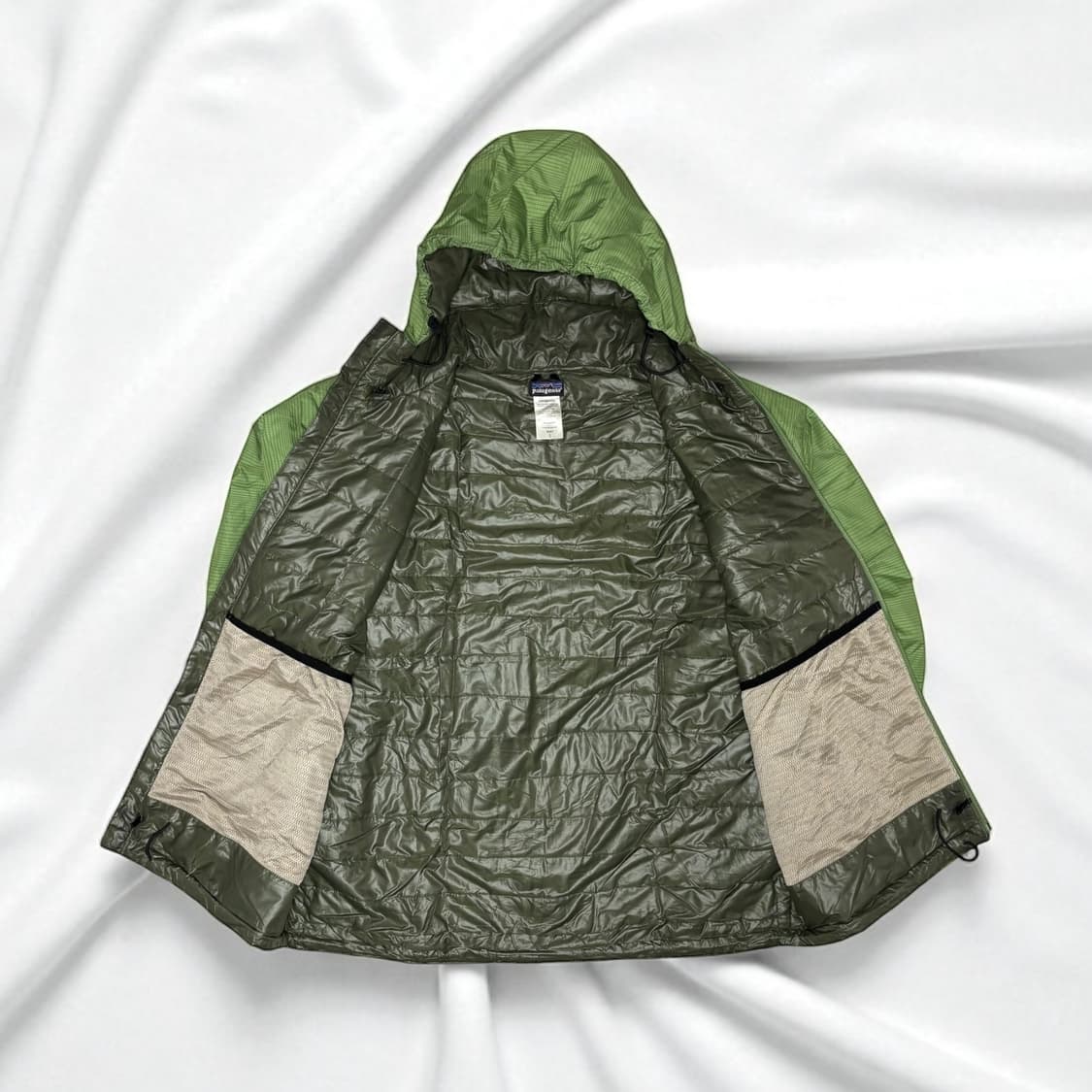 Patagonia puffer hooded jacket 상품이미지4