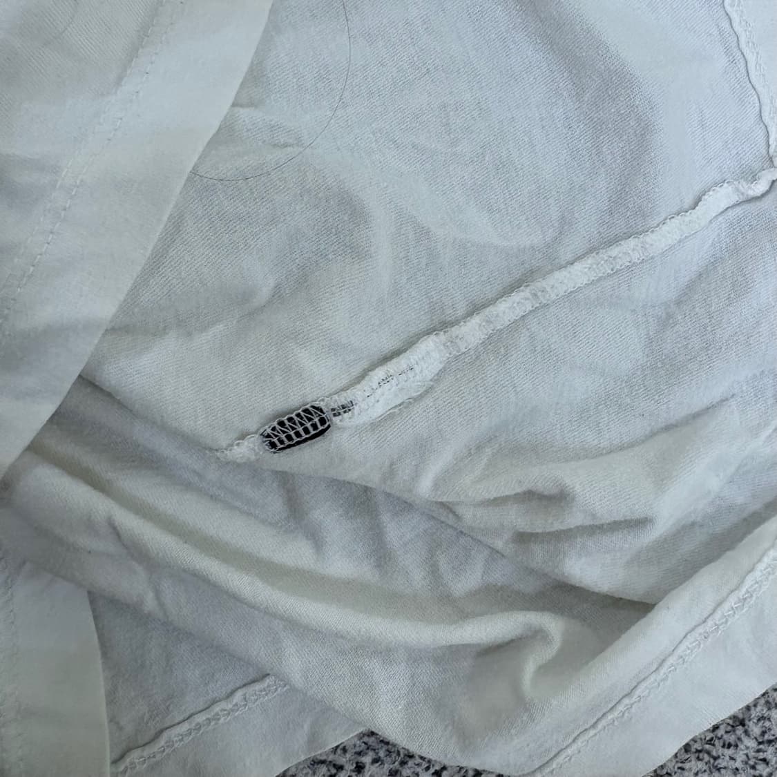 실측확인 게스 여성 반팔 티셔츠 0420J 상품이미지4