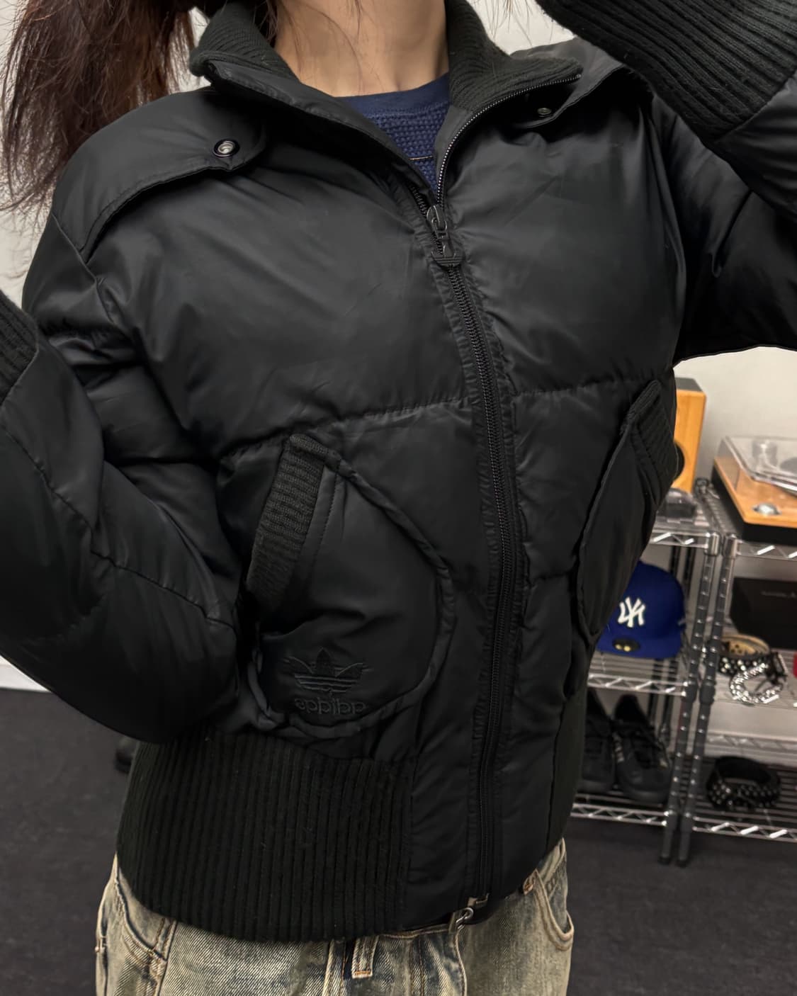 아디다스 00s 크롭 다운 패딩 블랙 상품이미지1