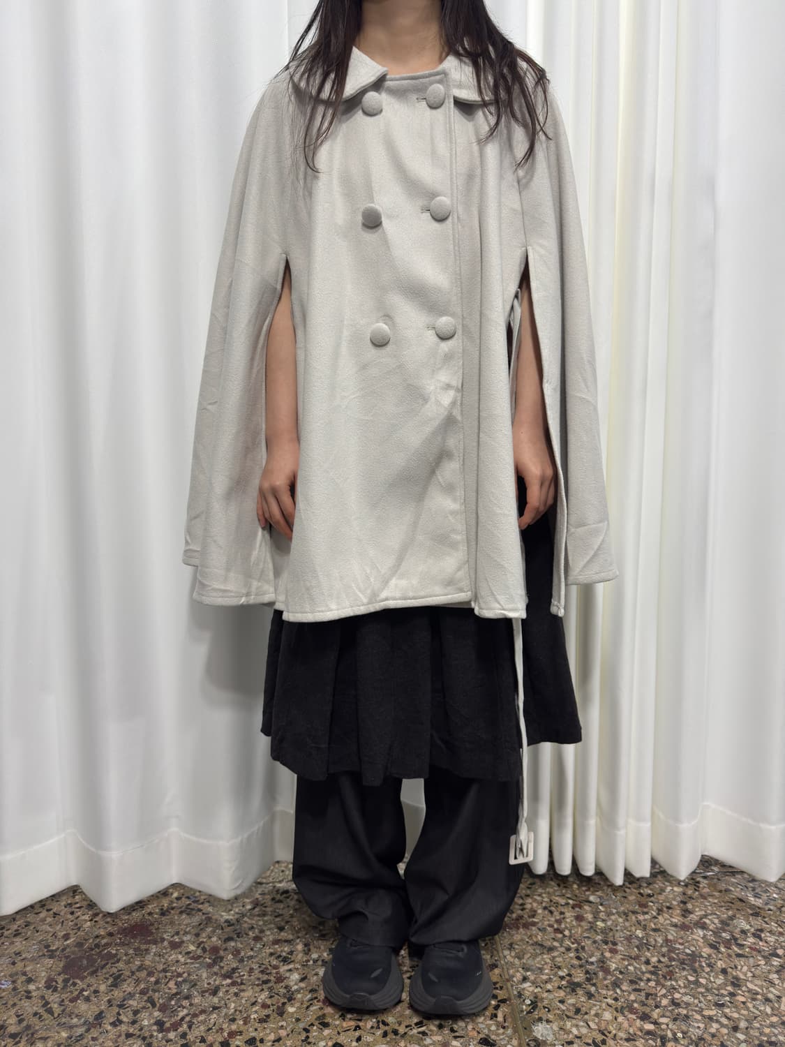 whitegray cape coat 상품이미지3