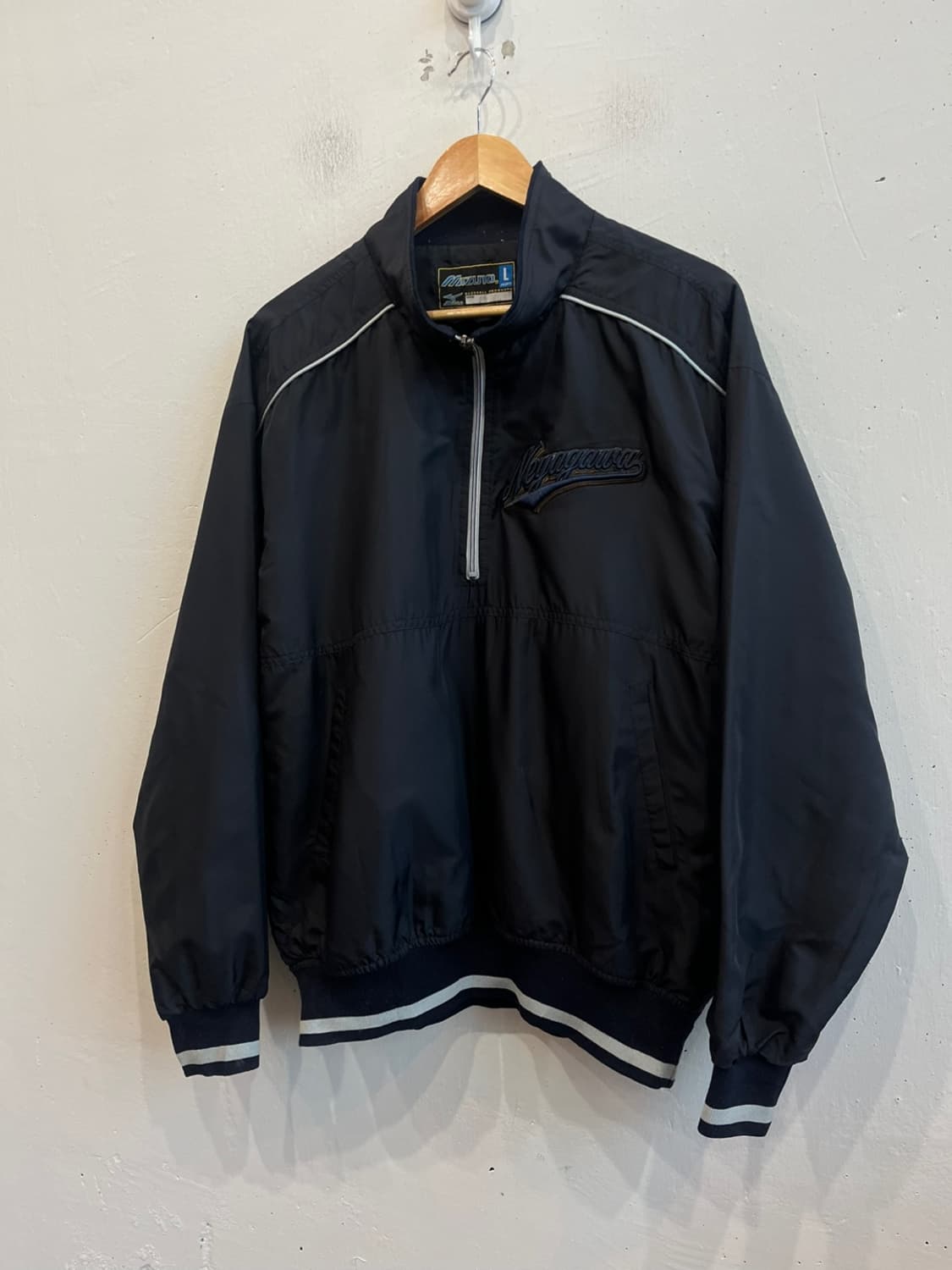 미즈노 하프집업 웜업 L 상품이미지1