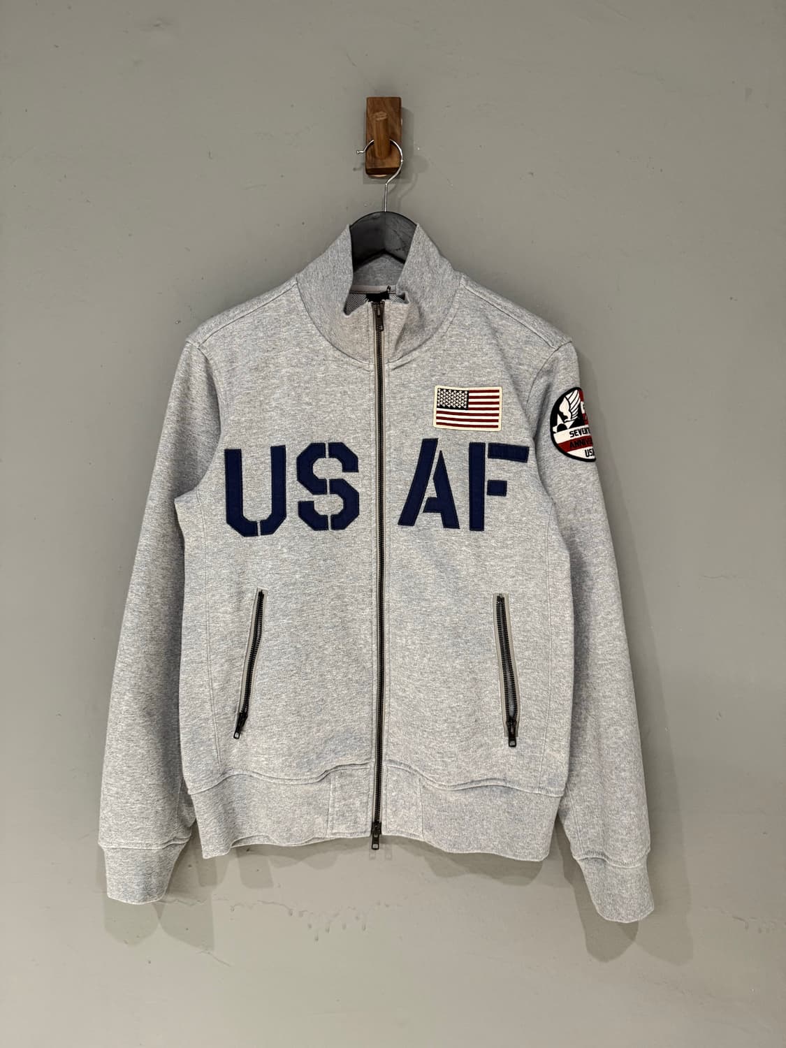Avirex USAF lettering zip-up 상품이미지4