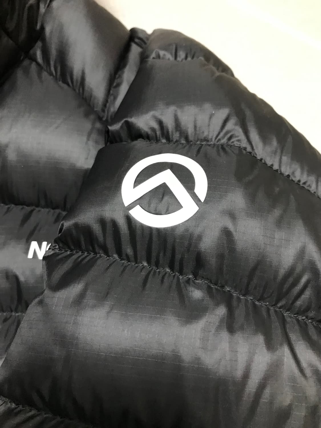 노스페이스 서밋 패딩  상품이미지4