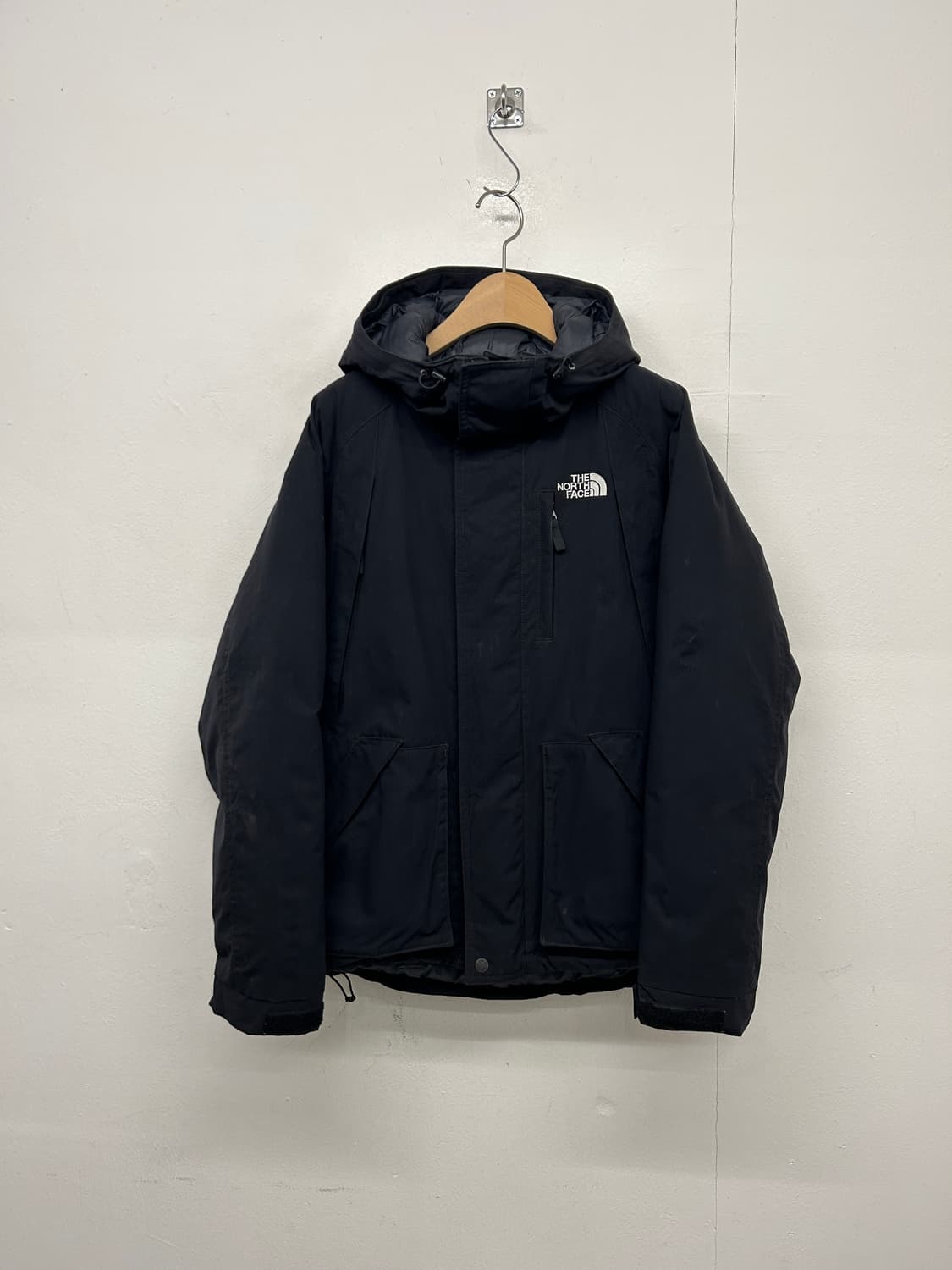 노스페이스 블랙 퍼텍스 퀀텀 패딩 자켓 상품이미지1