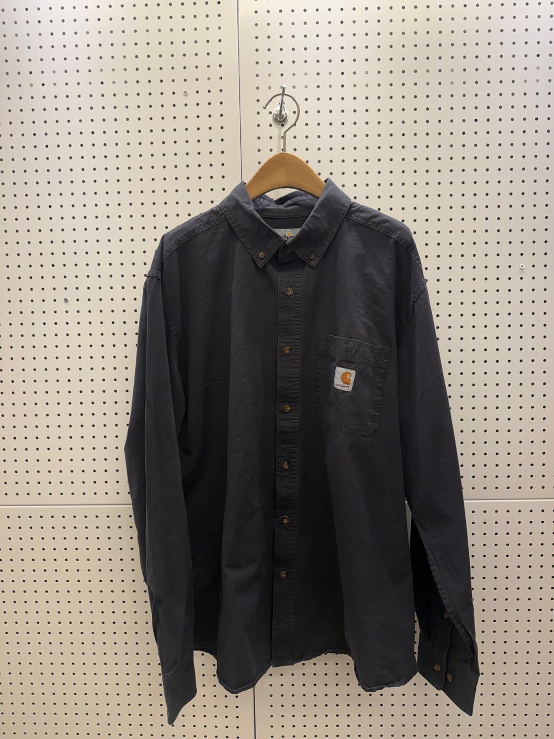 칼하트 포켓 로고 버튼다운 셔츠 U490 상품이미지2