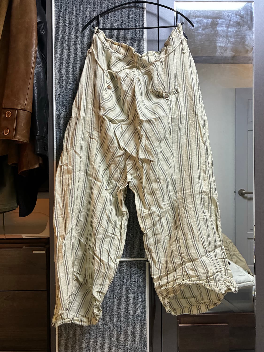 마크포인트 와이드 스트라이프 팬츠 상품이미지3